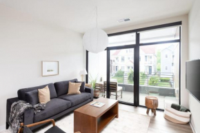 Flexhome Brady District 1BR Apt E1